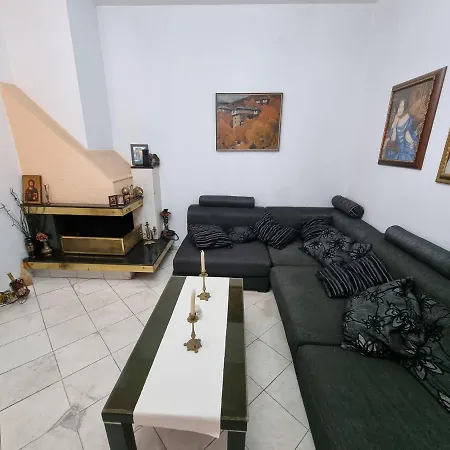 Tsar Simeon, 2 Bedroom, Living And Fireplace Sofía
